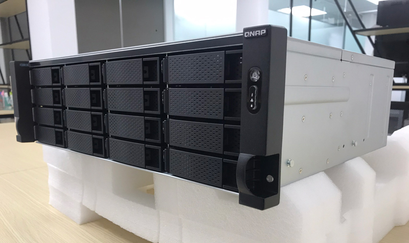 Lưu trữ File NAS Qnap TS-1673AU-RP-16G_110 Lưu trữ File NAS Qnap TS-1673AU-RP-16G